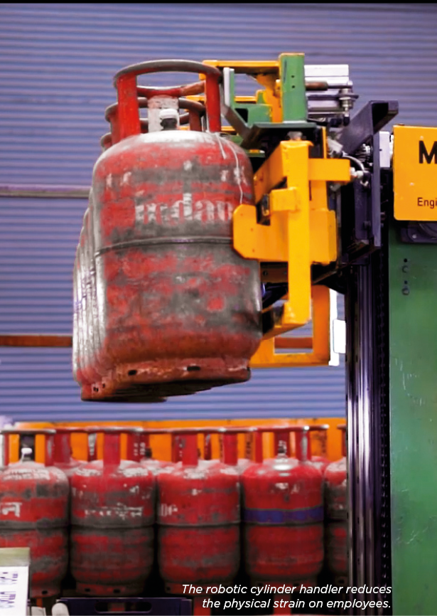 The robotic cylinder handler reduces the physical strain on employees