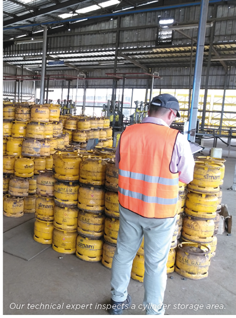 Our technical expert inspects a cylinder storage area