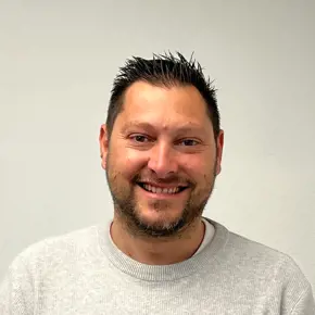 A photo of the man Renato Neves