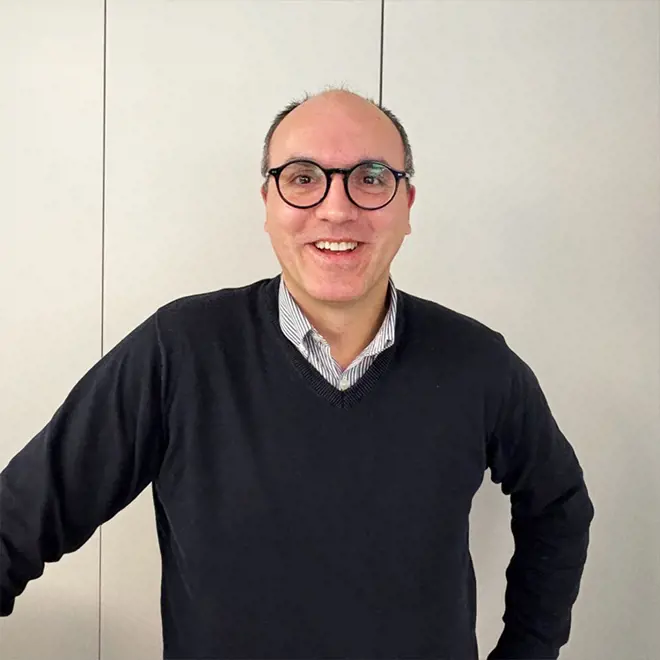 Portrait photo of Pedro Rocha