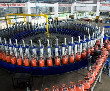 image of a FLEXSPEED carrousel blue with red LPG cylinders