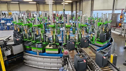 Photo of a filling carousel in France